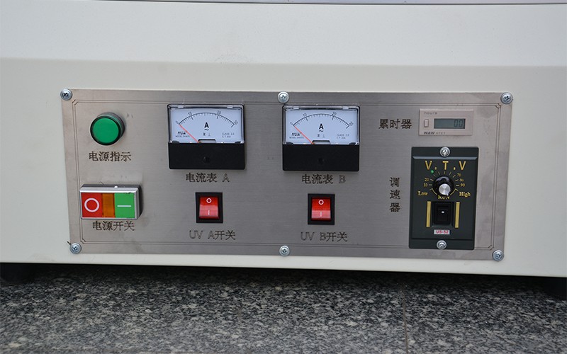 桌面式1KW2組燈 無腳輪固化機.jpg 桌面式1KW2組燈 無腳輪固化機.jpg