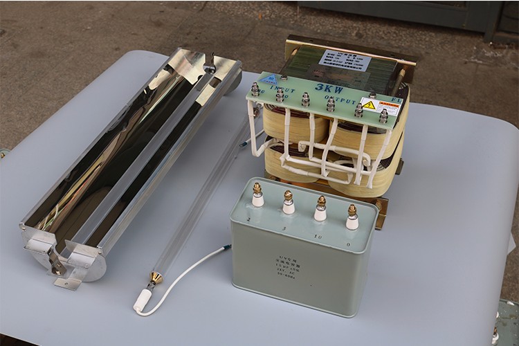 紫外線油墨固化變壓器四件套.jpg 紫外線油墨固化變壓器四件套.jpg